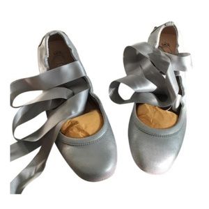 Tod’a ballerina flats